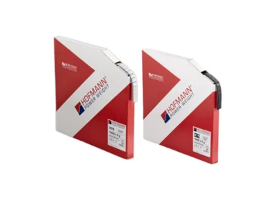 Två Hofmann boxar med viktprodukter.