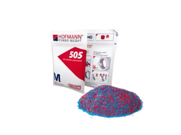 Balansningskompound Hofmann 505 framför påse.